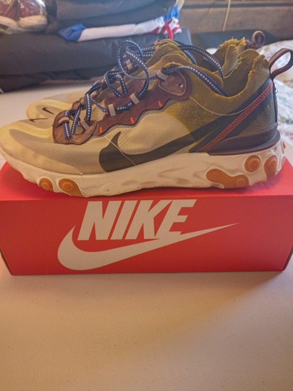 Size 10.5 Nike React Element Original Insoles & Laces No Box